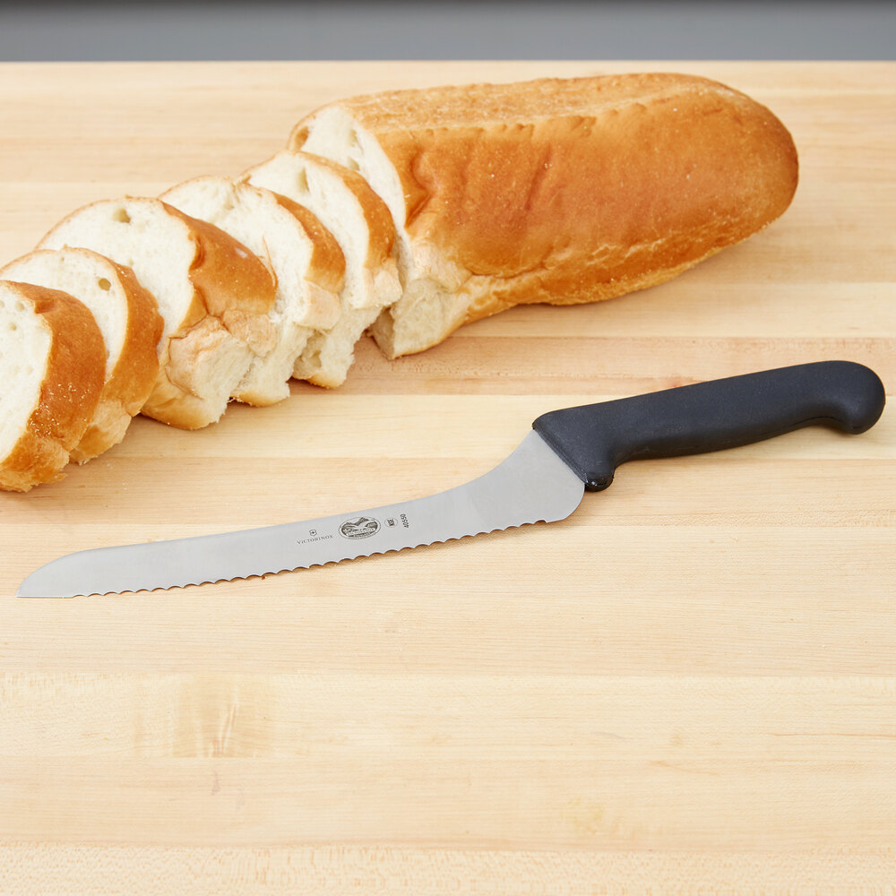 Victorinox 47550 9" Offset Serrated Edge Bread Knife with Fibrox Handle