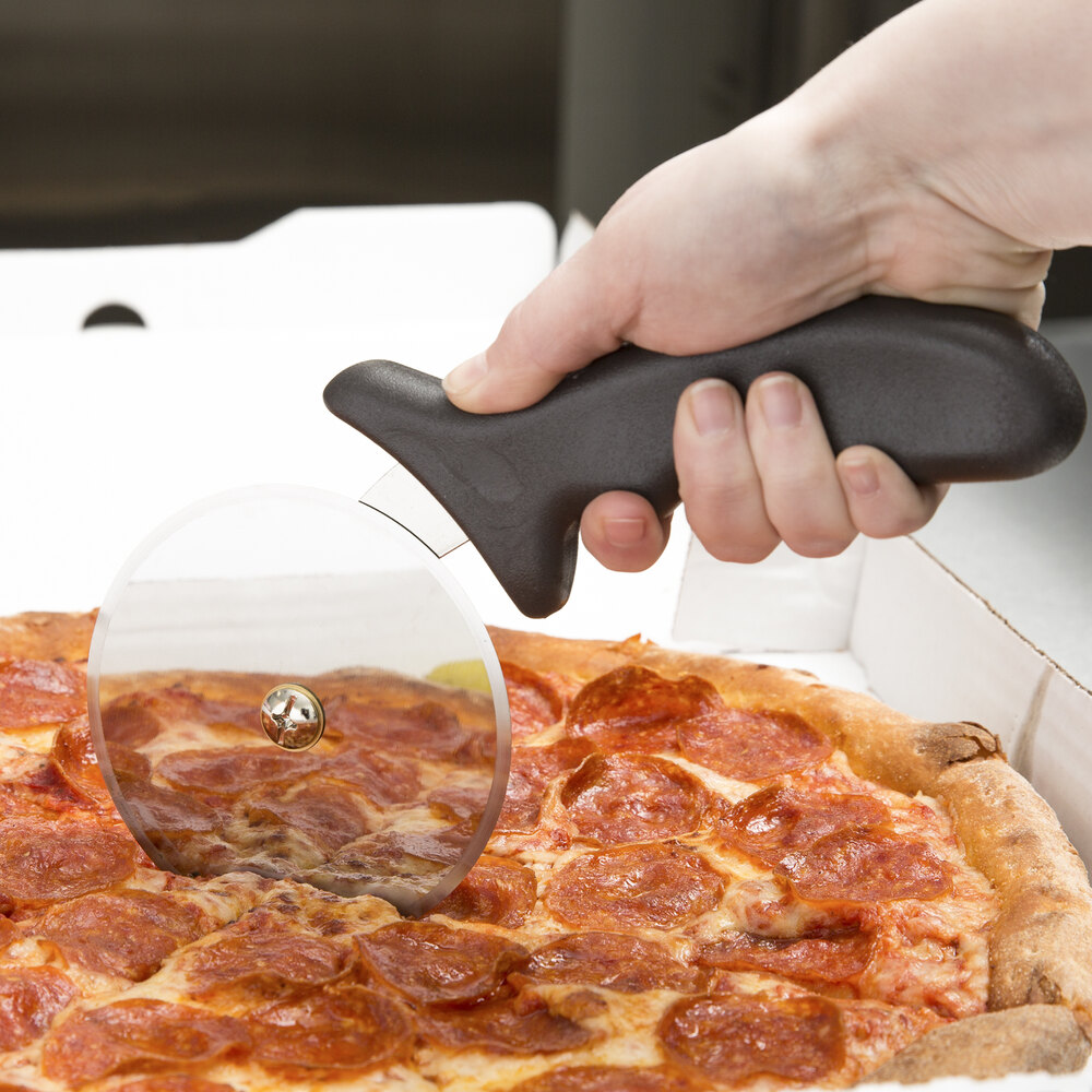 4" Pizza Cutter with Plastic Handle