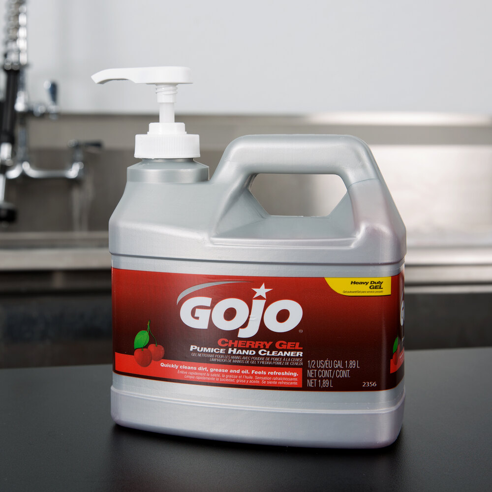GOJO® 235604 1/2 Gallon Cherry Gel Pumice Hand Cleaner