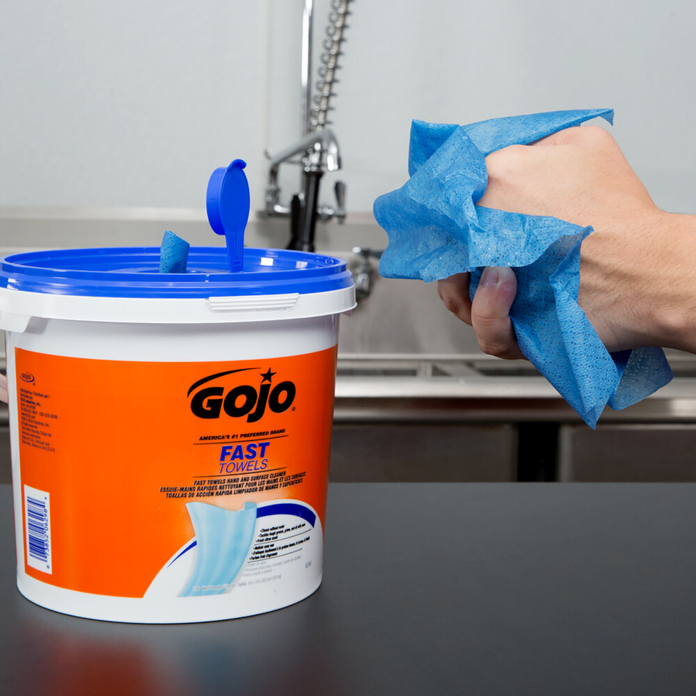GOJO® 629804 Fast Towels Hand Cleaning Wipes 130 Count Bucket
