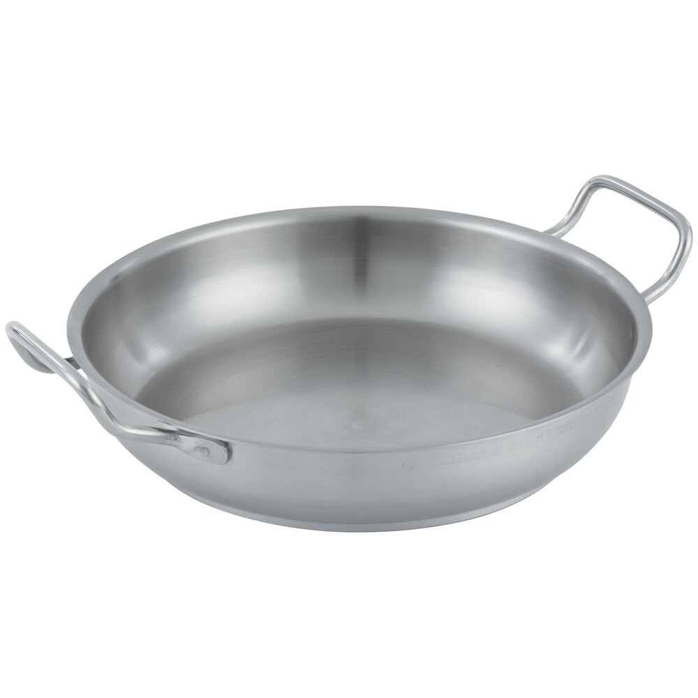 Vollrath 3156 Centurion 12 1/2" French Omelet Pan