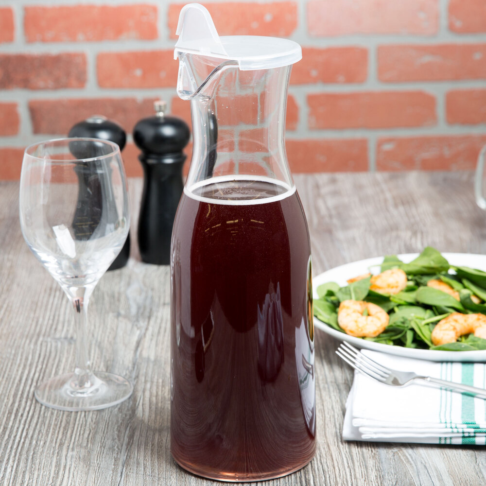GET BW1892CL 64 oz. Polycarbonate Wine / Juice Decanter with Lid