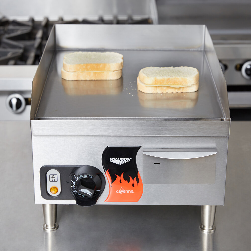 Vollrath 40715 Cayenne 14" Electric Countertop Grill 120V