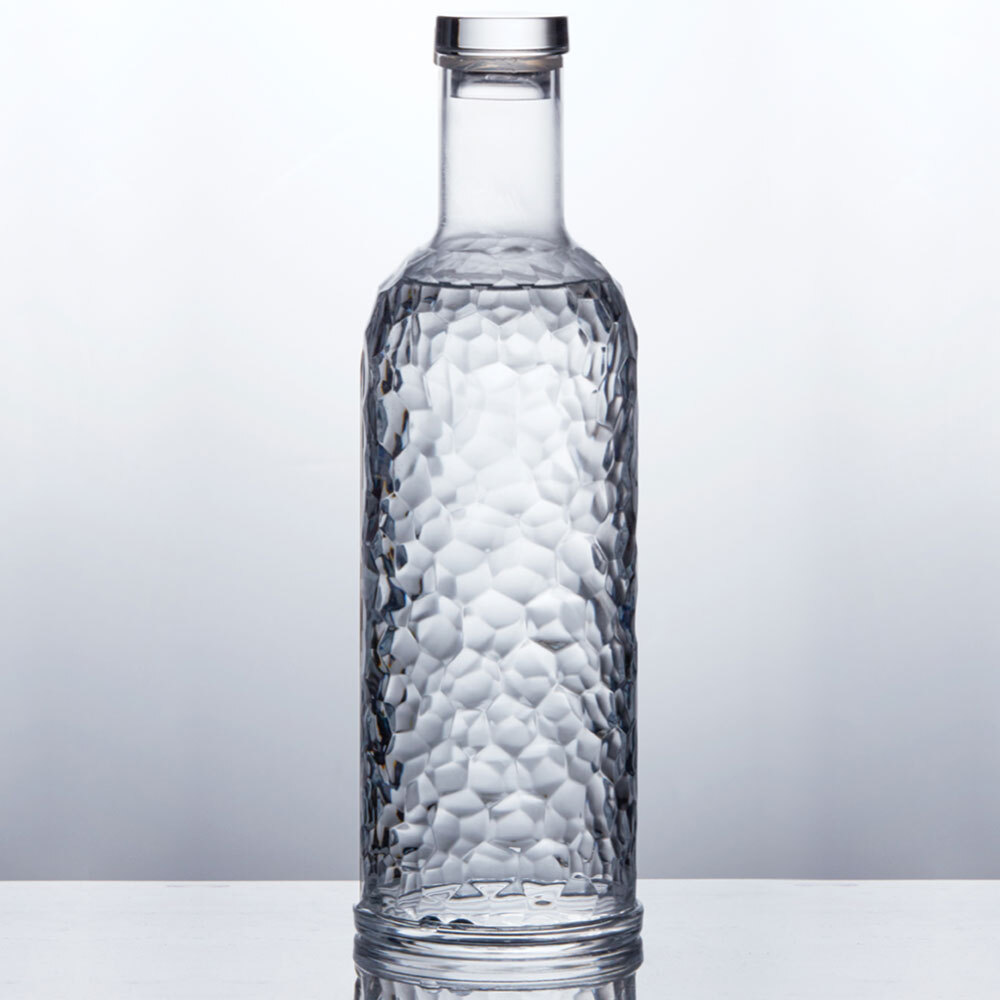 American Metalcraft WB34 33 oz. Plastic Diamond Water Bottle