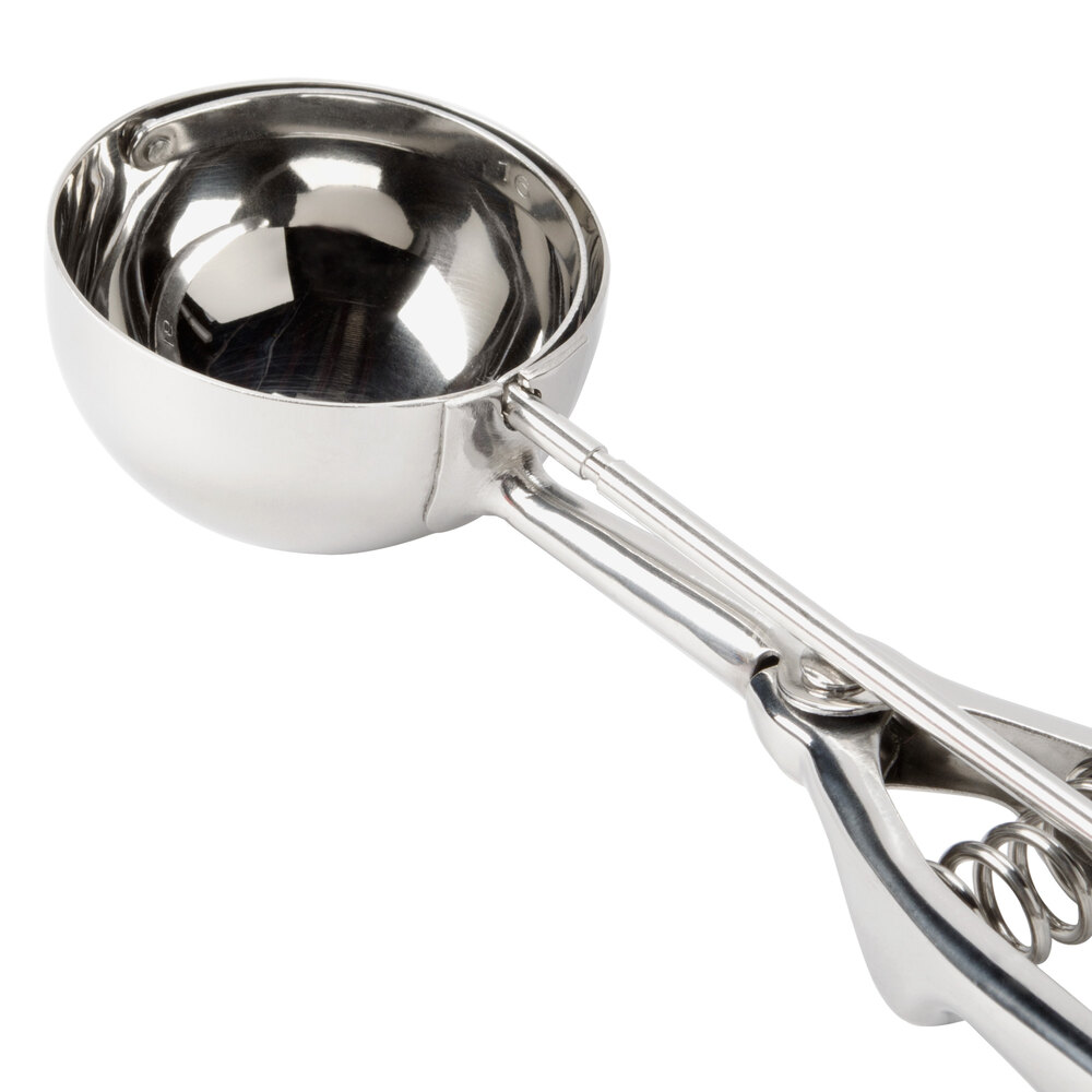 16 Round Squeeze Handle Disher Portion Scoop 2.75 oz.