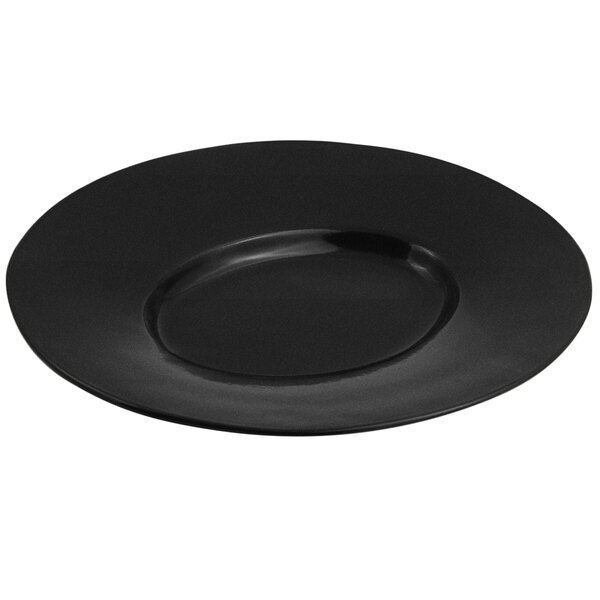 A black platter with a wide curved rim.