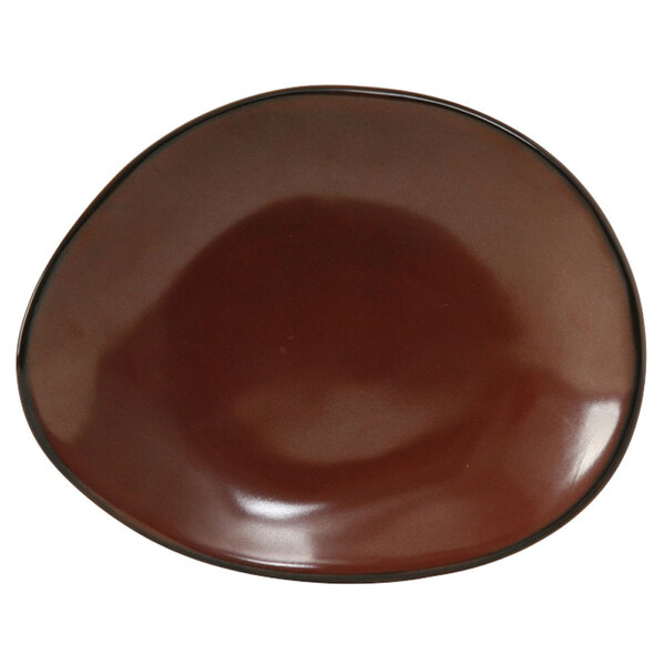 A brown TuxTrendz Artisan ellipse china plate with a black border.