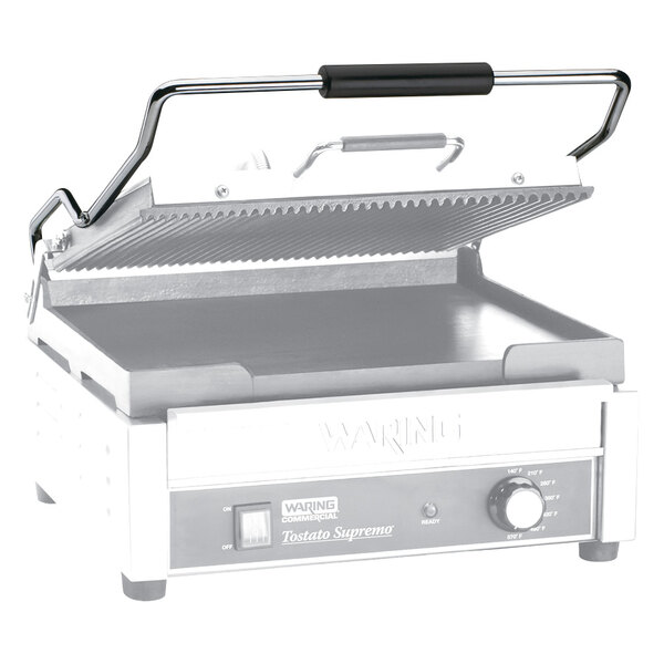 A Waring grill with a large handle.