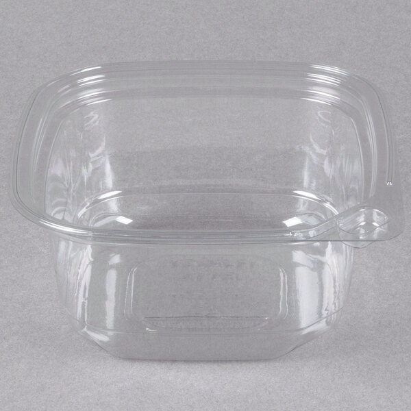 A 12 oz. clear plastic deli container with a lid.