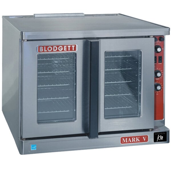 A Blodgett Mark V-200 commercial convection oven with glass doors.