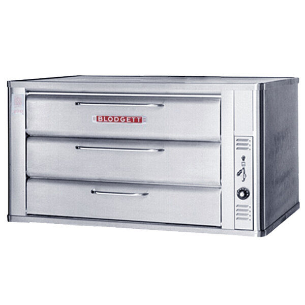 The stainless steel base unit of a Blodgett liquid propane deck oven.