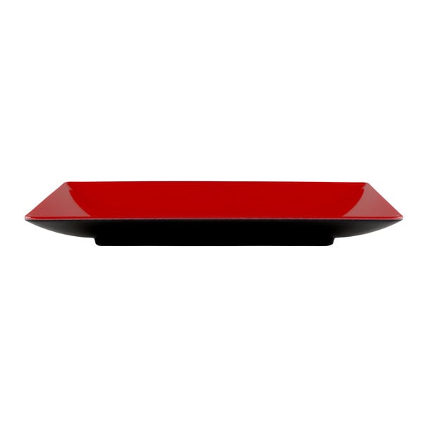 A red rectangular plate with black border.