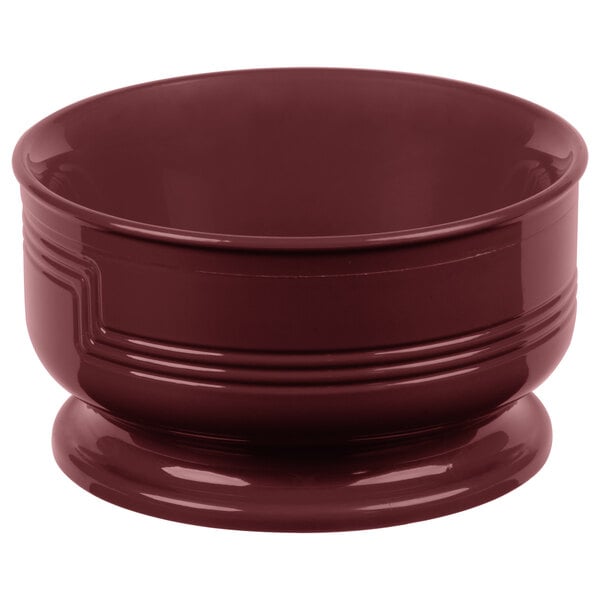 A Cambro Shoreline Collection cranberry bowl with a lid.