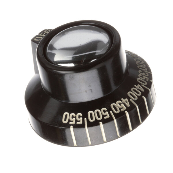 A black Southbend knob with white numbers on it.