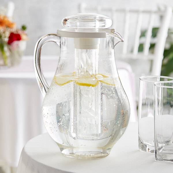 Tablecraft 328 3 Qt. Polycarbonate Pitcher with Ice Core