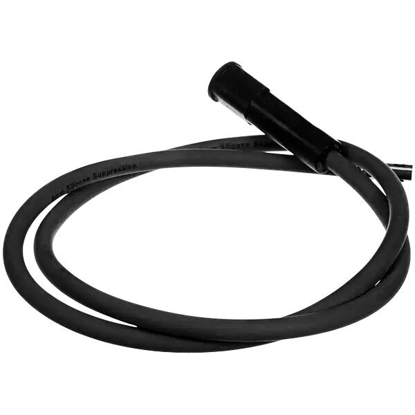 A black cable with a black clip.