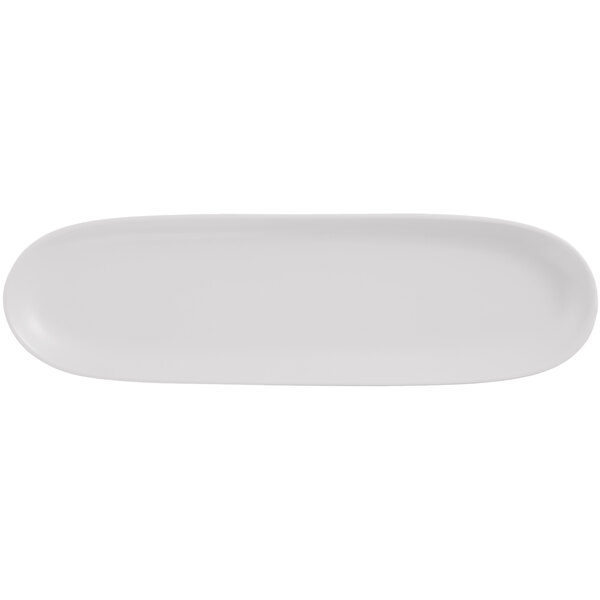 A white rectangular Libbey Driftwood porcelain tray.