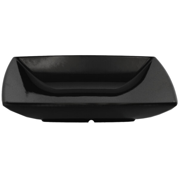 A black square Thunder Group melamine bowl with a handle.