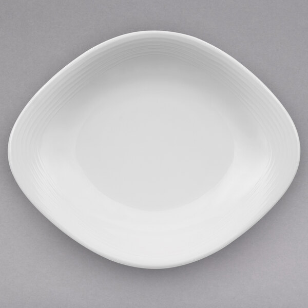 A Villeroy & Boch white porcelain oval plate with a thin rim.
