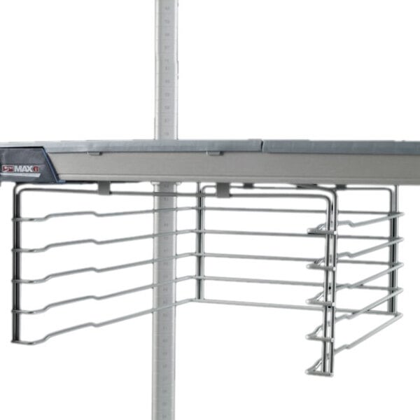 A MetroMax 4 metal shelf with a metal frame.