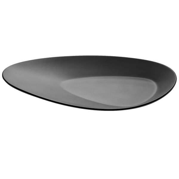 A black Rosseto melamine triangle platter with curved edges.