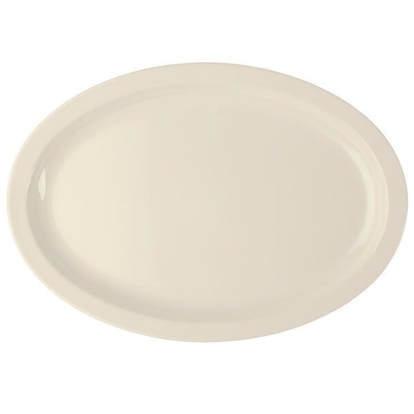 A white oval platter with a narrow rim.