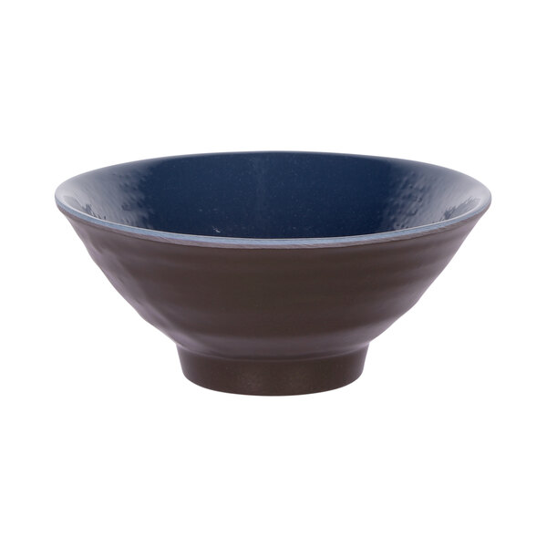 A close-up of an Elite Global Solutions Durango melamine bowl with a dark blue rim and dark brown base.