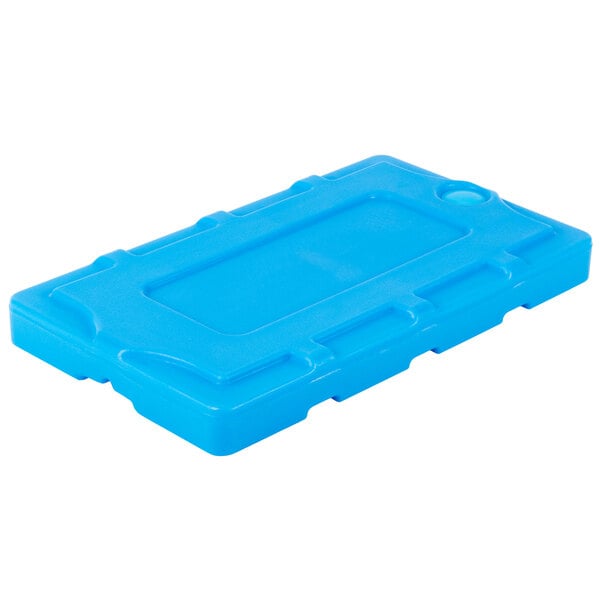 A blue plastic Cambro Camchiller container with a lid.