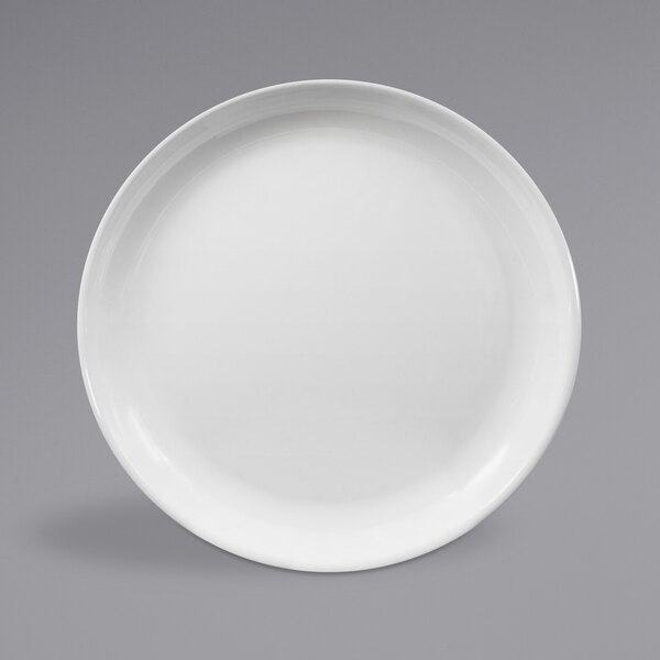 An Elite Global Solutions Santorini white melamine coupe plate with a circular shape.
