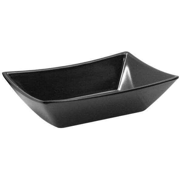 A black rectangular bowl with a curved edge and a handle.