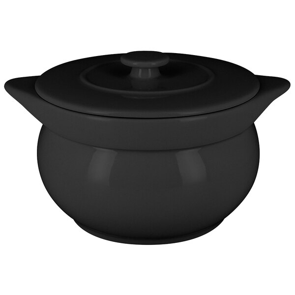 A black porcelain tureen with a lid.