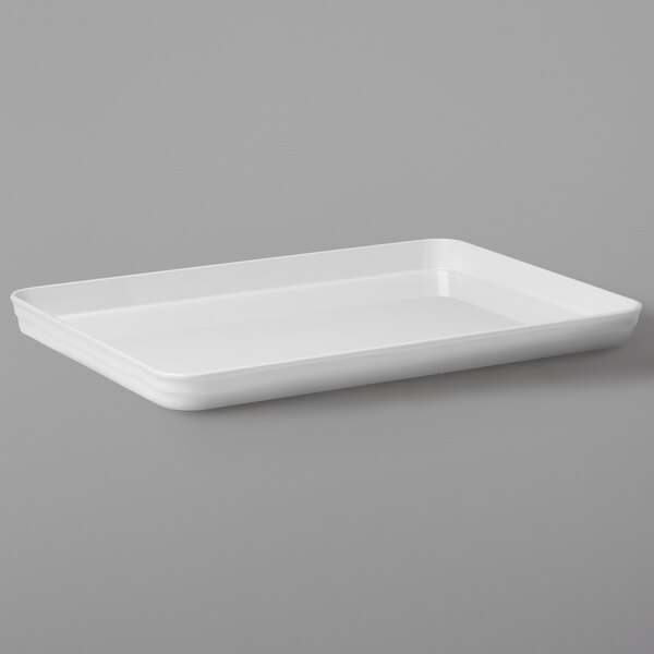 An American Metalcraft white rectangular plastic serving tray with a lid.