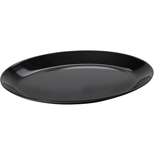 A black oval GET Melamine platter with a black rim.