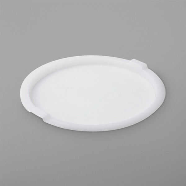A white plastic lid for a round container.
