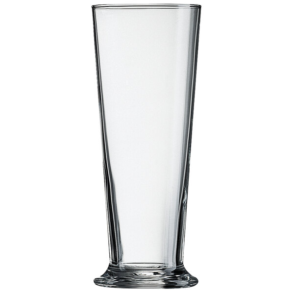 An Arcoroc Linz footed pilsner glass with a clear base.