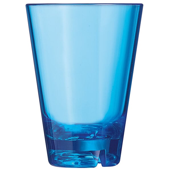 An Arcoroc blue plastic Rocks glass with a clear bottom.