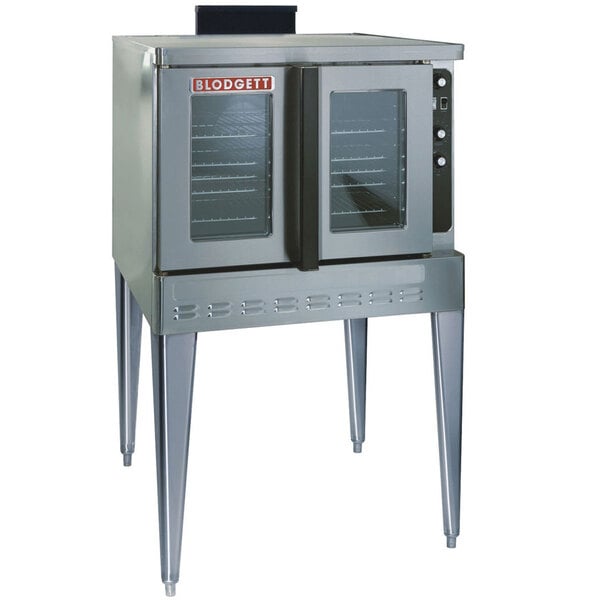 A Blodgett natural gas commercial convection oven with a glass door.