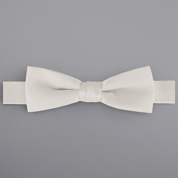 A Henry Segal ivory poly-satin bow tie.