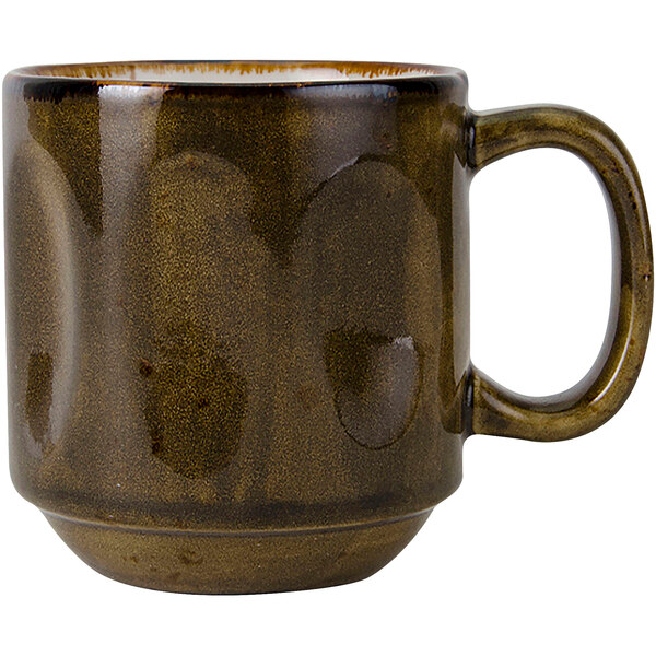 A brown Tuxton Yukon mug with a handle.