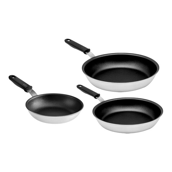 Vollrath Wear-Ever 3-Piece Aluminum Non-Stick Fry Pan Set with Rivetless Interior, CeramiGuard II Coating, and Black Silicone Handles - 8", 10", and 12" Frying Pans