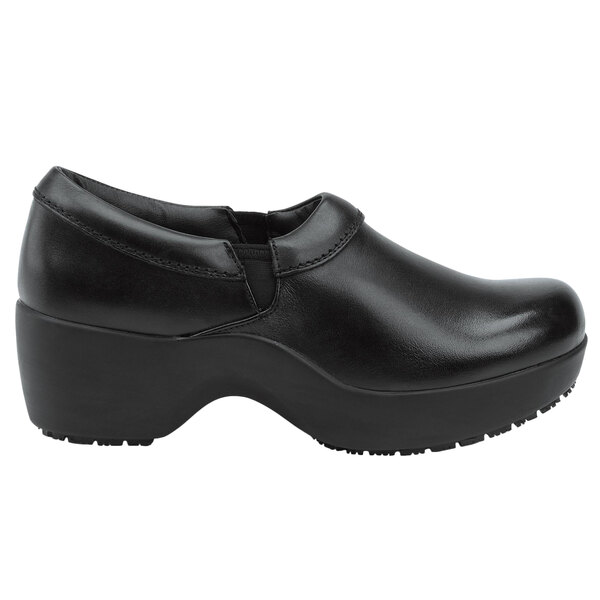 A black leather SR Max Geneva women's clog with a rubber sole.