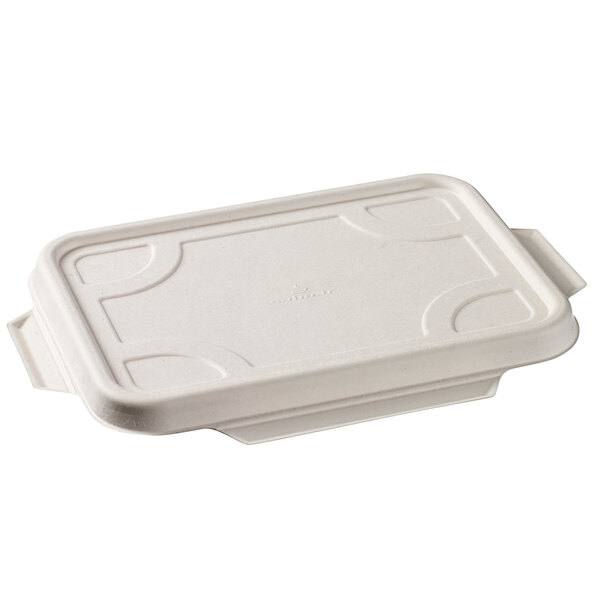 A white plastic Solia sugarcane lid on a white plastic food container.