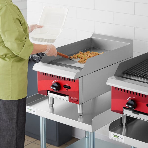 Avantco Chef Series CAG-15-MG 15" Countertop Gas Griddle with Manual Controls - 30,000 BTU