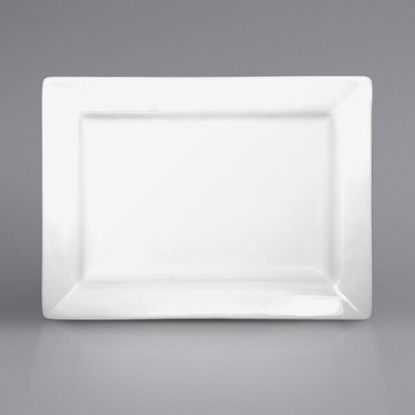 A white rectangular plate with a square edge.