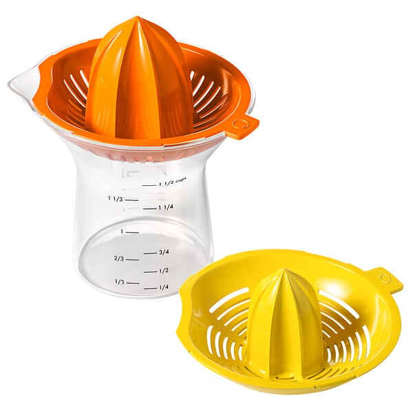 A yellow OXO citrus juicer with clear decanter.