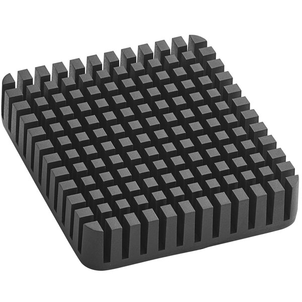 A black square Garde XL push block with small squares on it.