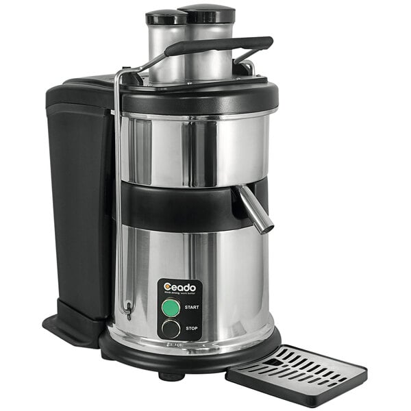 A stainless steel Ceado ES900 juicer with a black base.