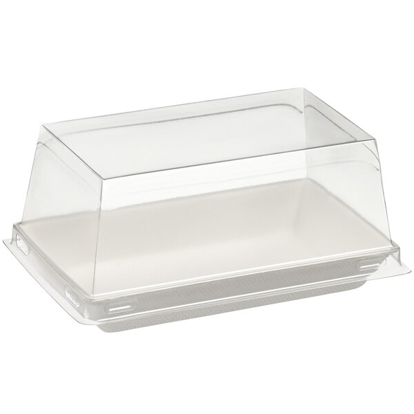 A Solia transparent PET lid on a clear plastic container.