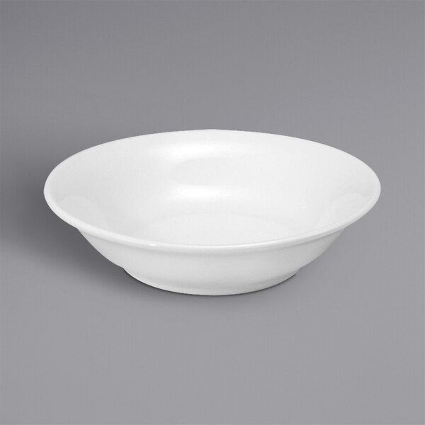 A Oneida Classic cream white porcelain fruit bowl.