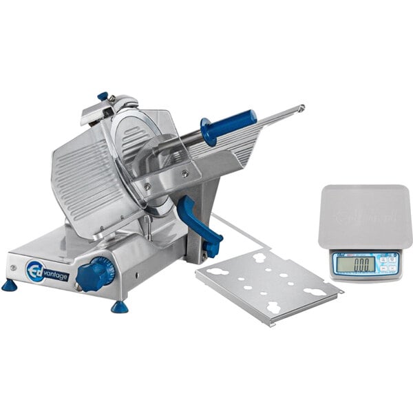 The Edlund Edvantage meat slicer with a scale and platform.